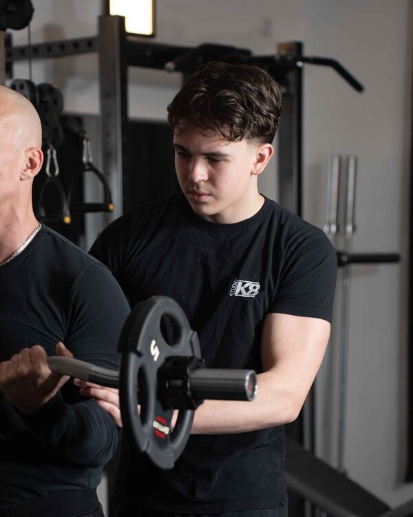 Leon: Fitness­training